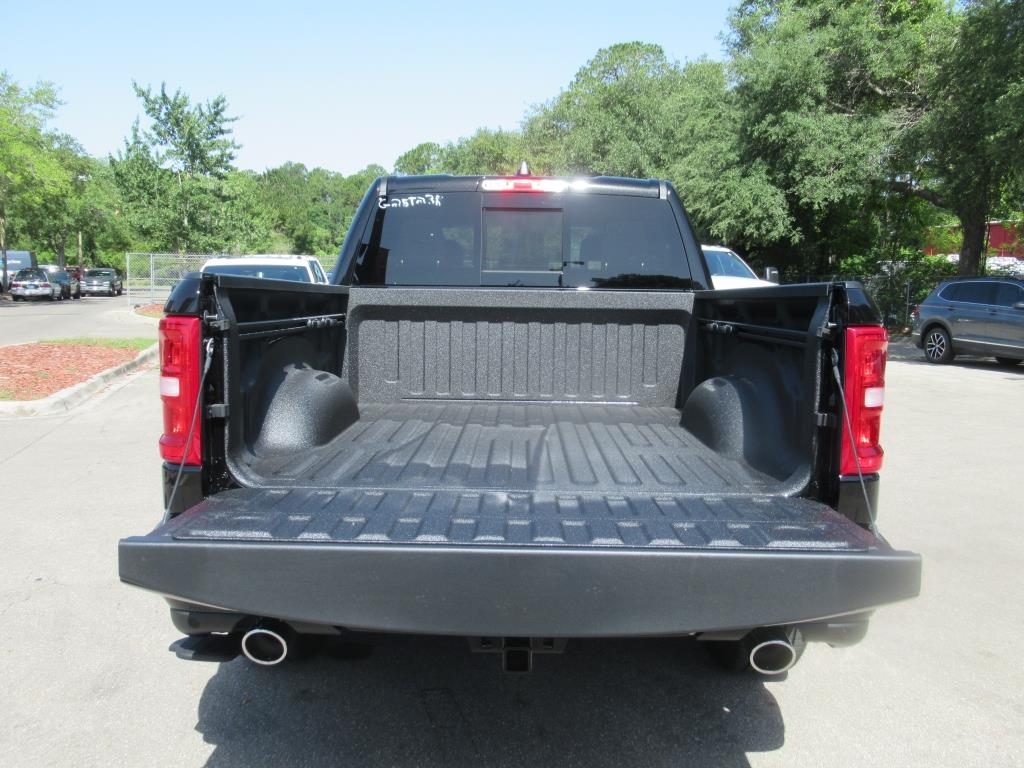2025 Ram 1500 Big Horn Lone Star photo 6