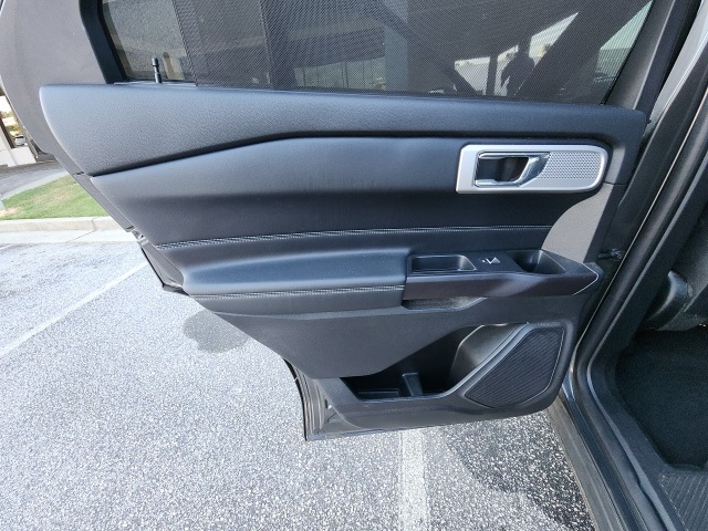 2020 Ford Explorer Limited photo 16