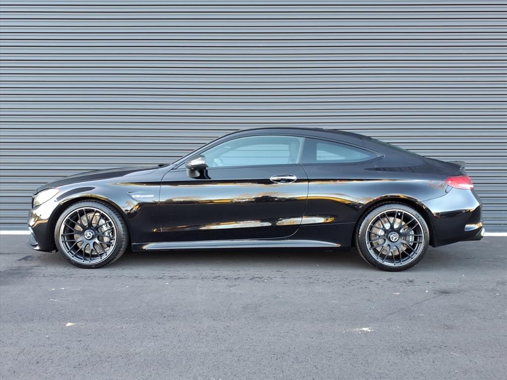 2020 Mercedes Benz C AMG 63 photo 2