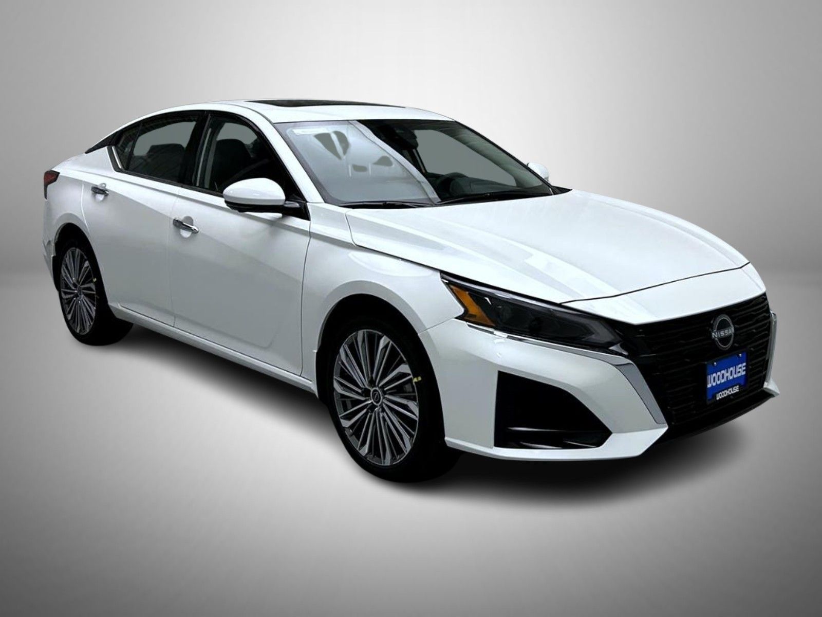 2025 Nissan Altima 2.5 SL photo 3