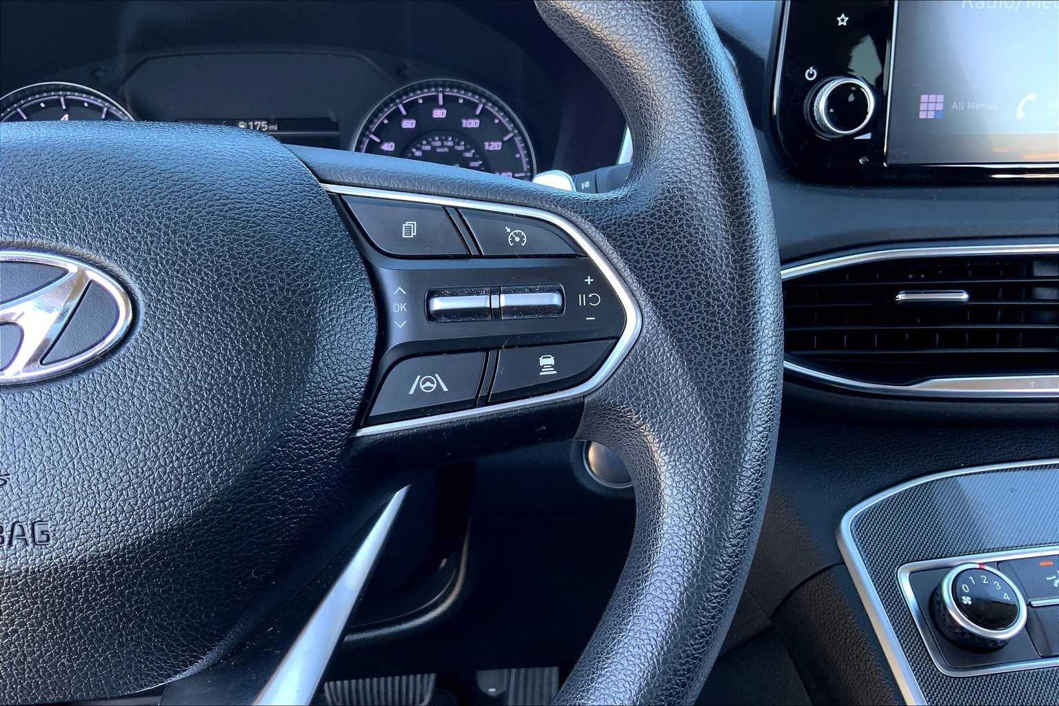 2022 Hyundai Santa Fe SEL photo 23