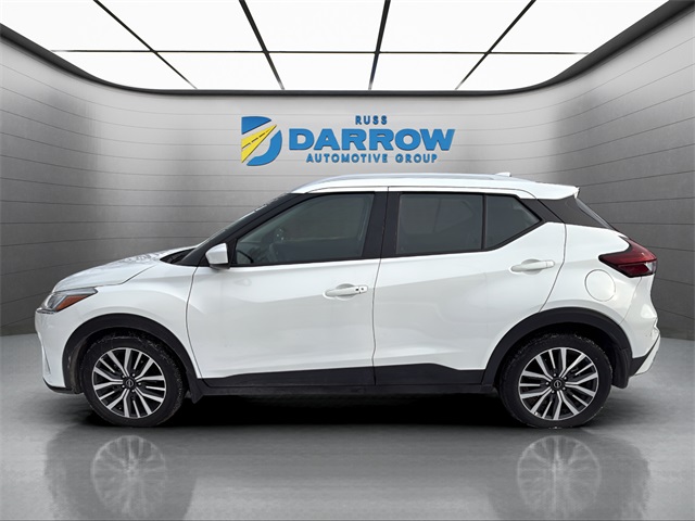 2023 Nissan Kicks SV photo 2