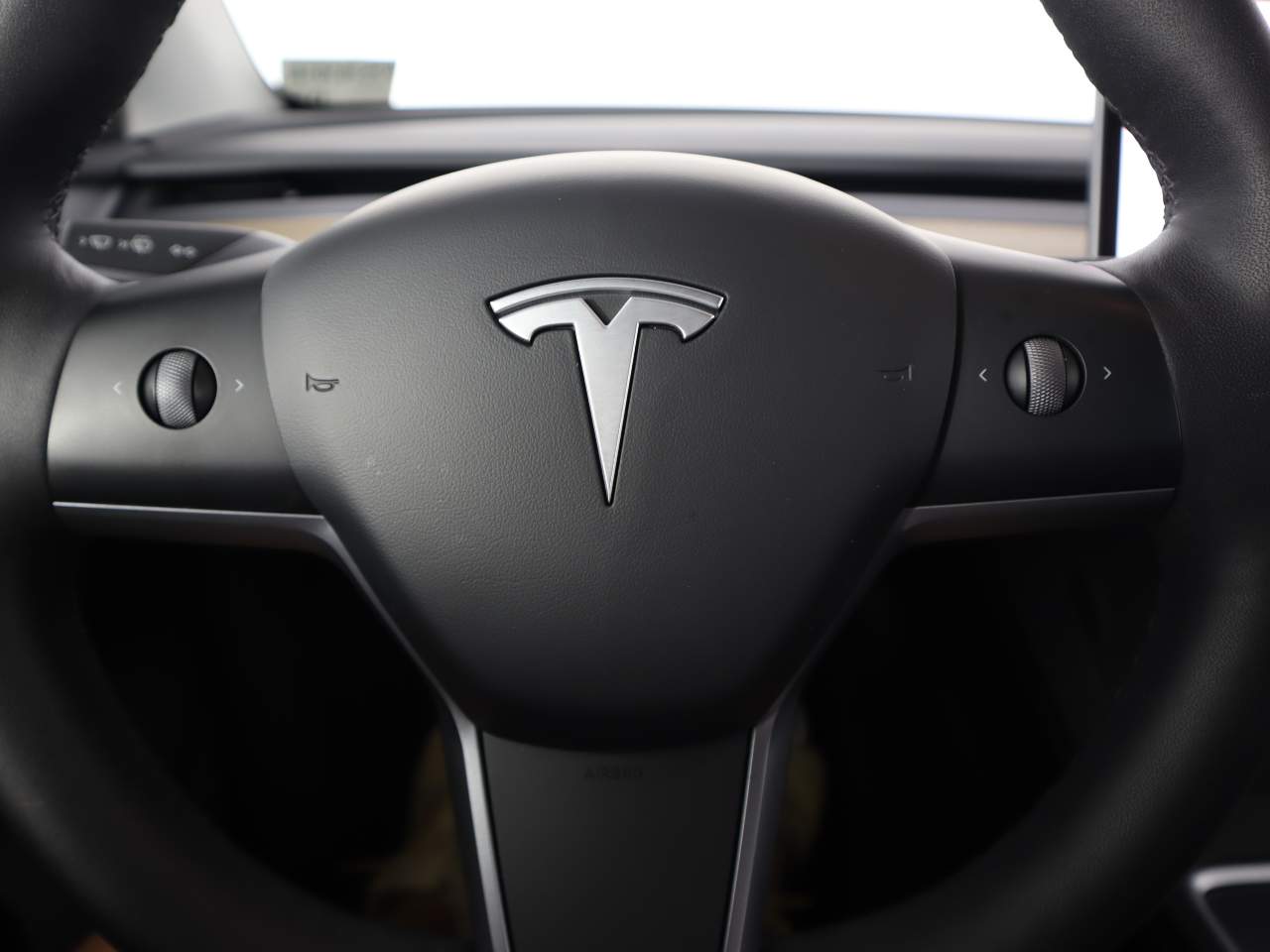 2023 Tesla Model Y Performance photo 11