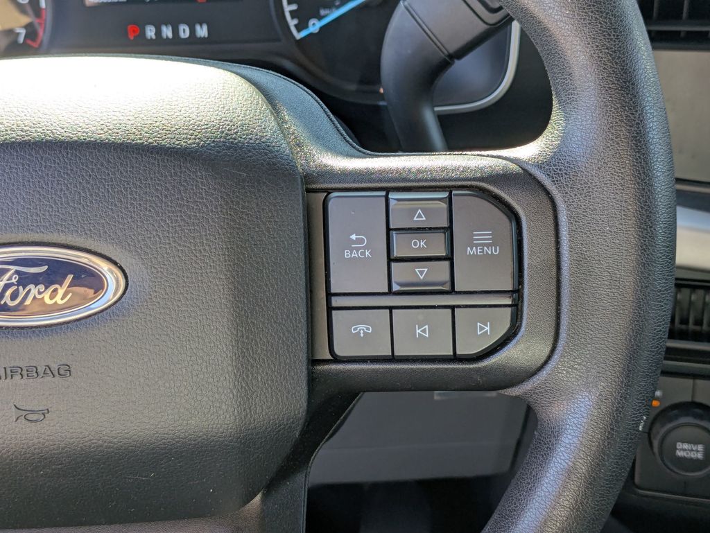 2023 Ford F-150 XLT photo 16