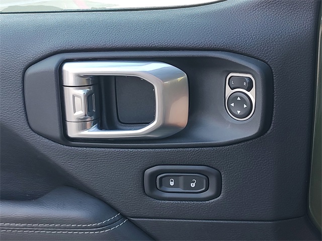 2022 Jeep Gladiator Overland photo 26