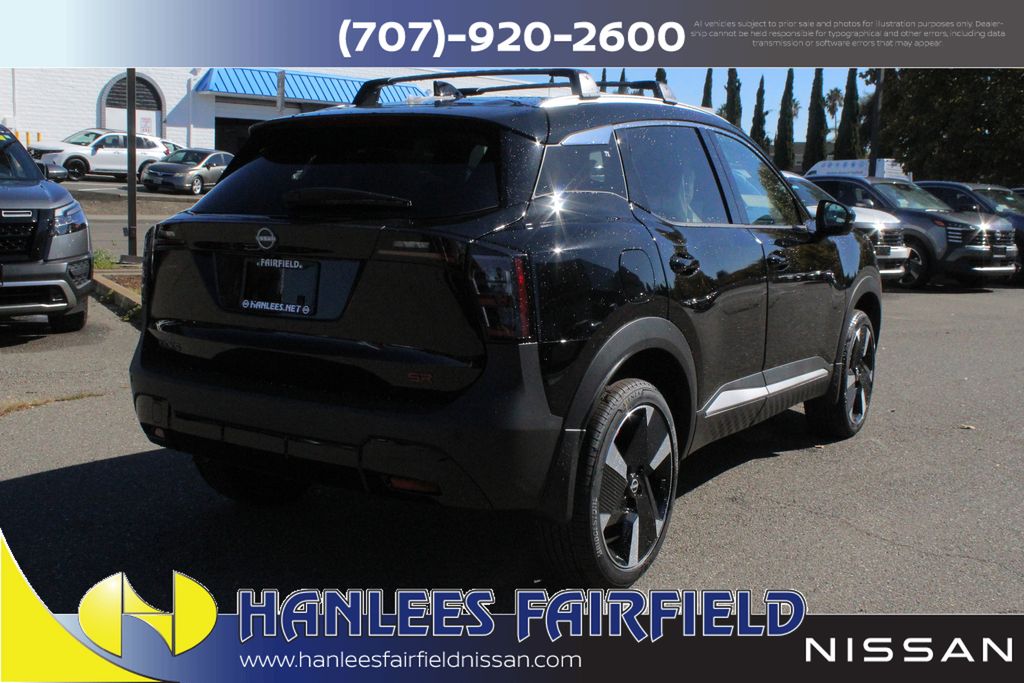 2026 Nissan Kicks SR photo 4