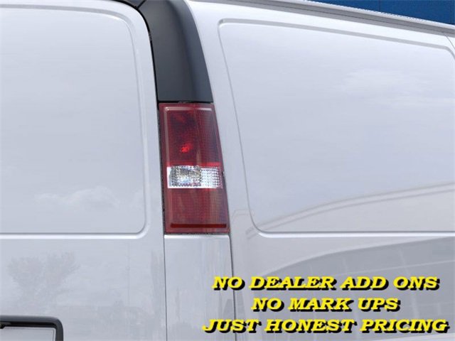 2025 Chevrolet Express Cargo 2500 photo 11
