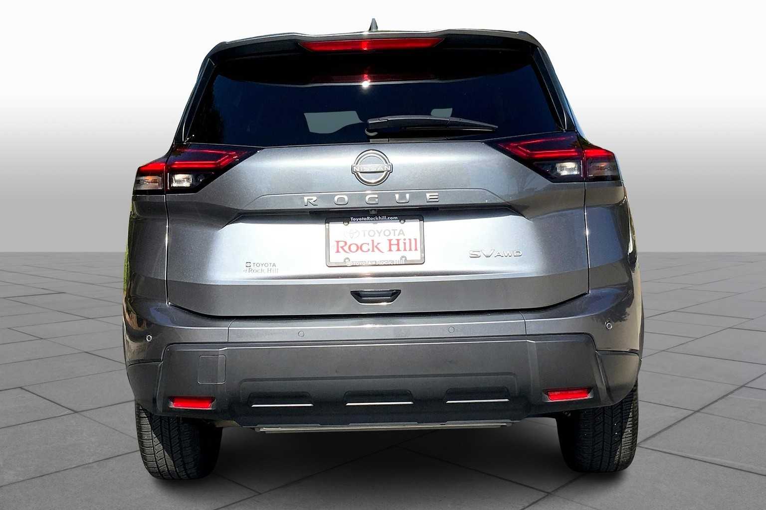 2024 Nissan Rogue SV AWD photo 4