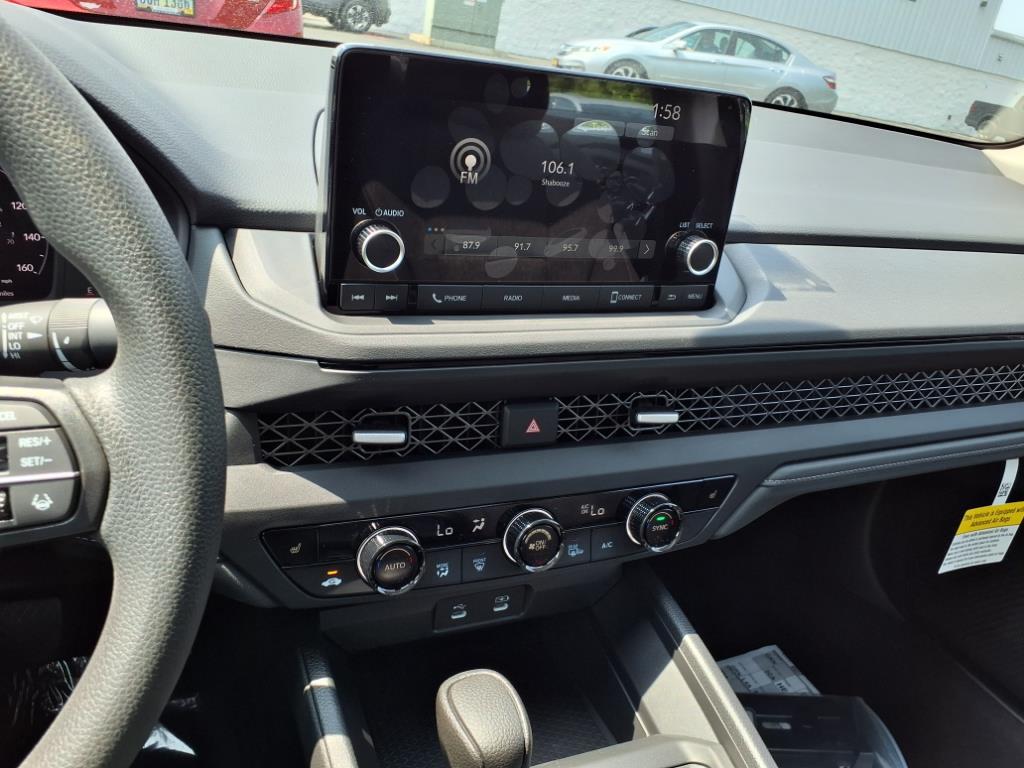 2025 Honda Accord SE photo 15