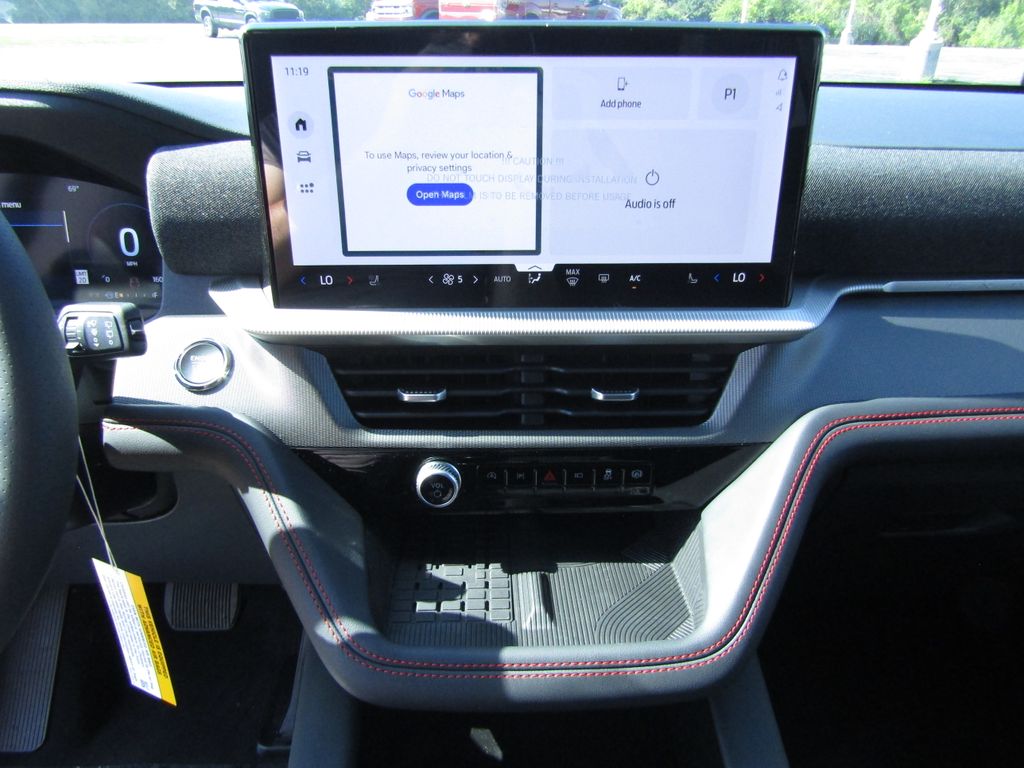 2025 Ford Explorer ST photo 19