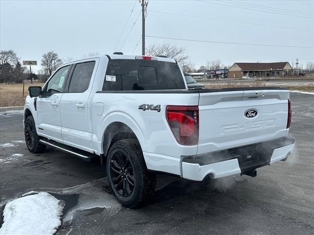 2025 Ford F-150 XLT photo 4