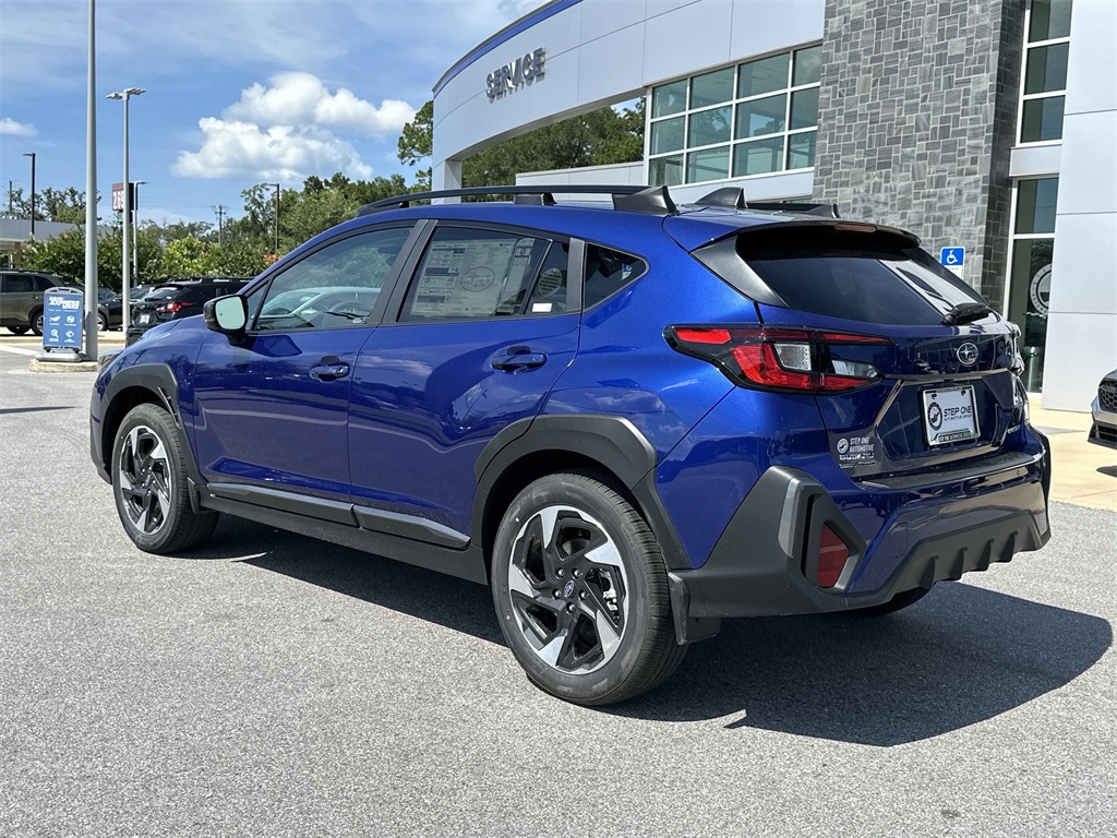 2025 Subaru Crosstrek Premium photo 4