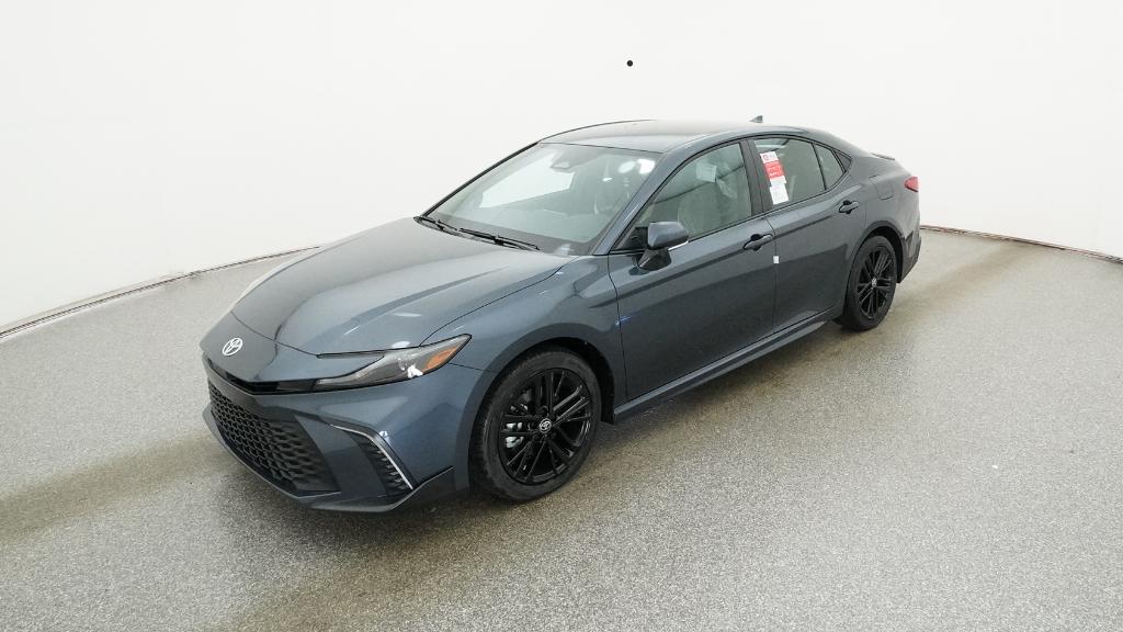 2026 Toyota Camry SE's photo