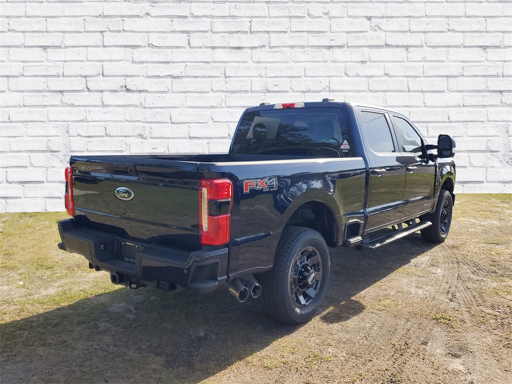 2025 Ford F-250 XL photo 2