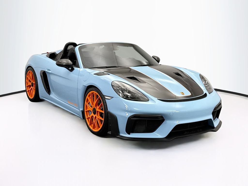 2024 Porsche Boxster Spyder photo 3