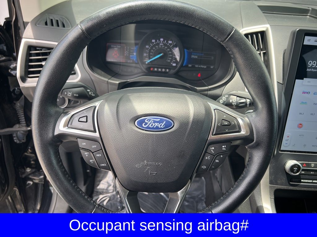 2023 Ford Edge SEL photo 14
