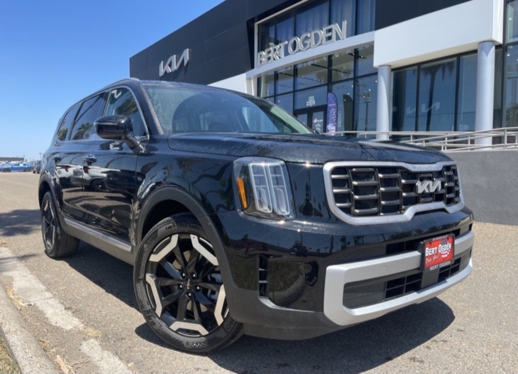2025 Kia Telluride S's photo
