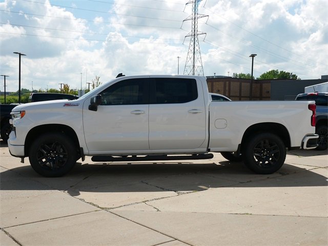 2026 Chevrolet Silverado 1500 RST photo 2