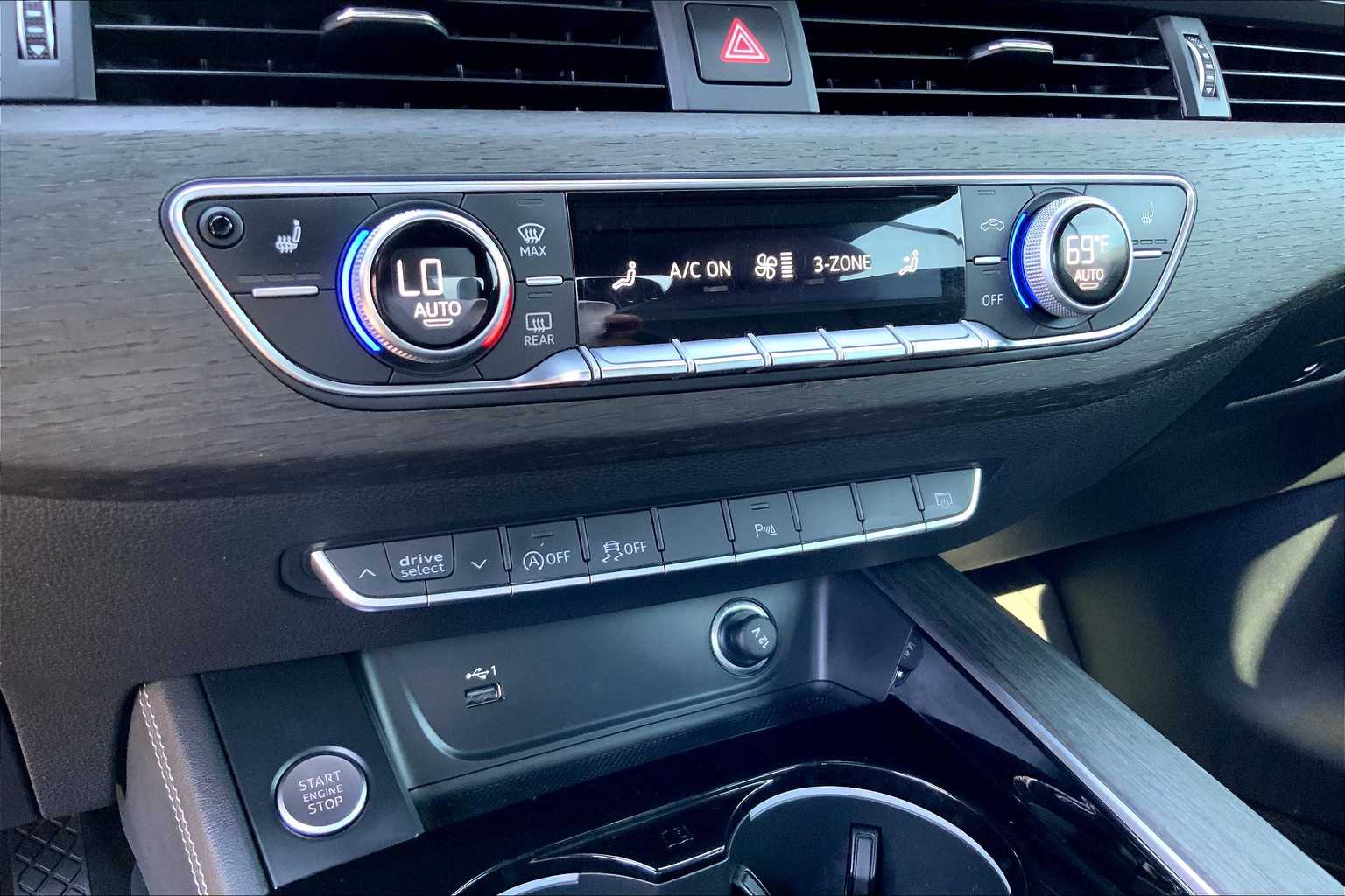 2023 Audi A5 Cabriolet S line Premium Plus 45 TFSI Quattro photo 29