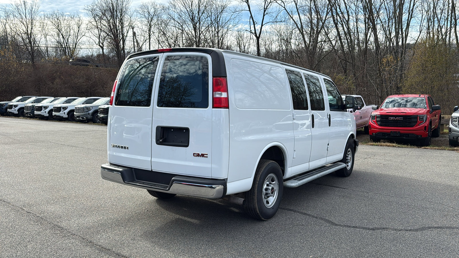 2024 Gmc Savana Cargo Base photo 4