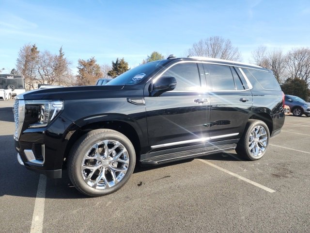 2023 GMC Yukon Denali's photo
