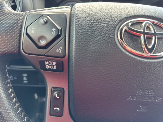 2016 Toyota Tacoma TRD Off-Road V6 photo 21