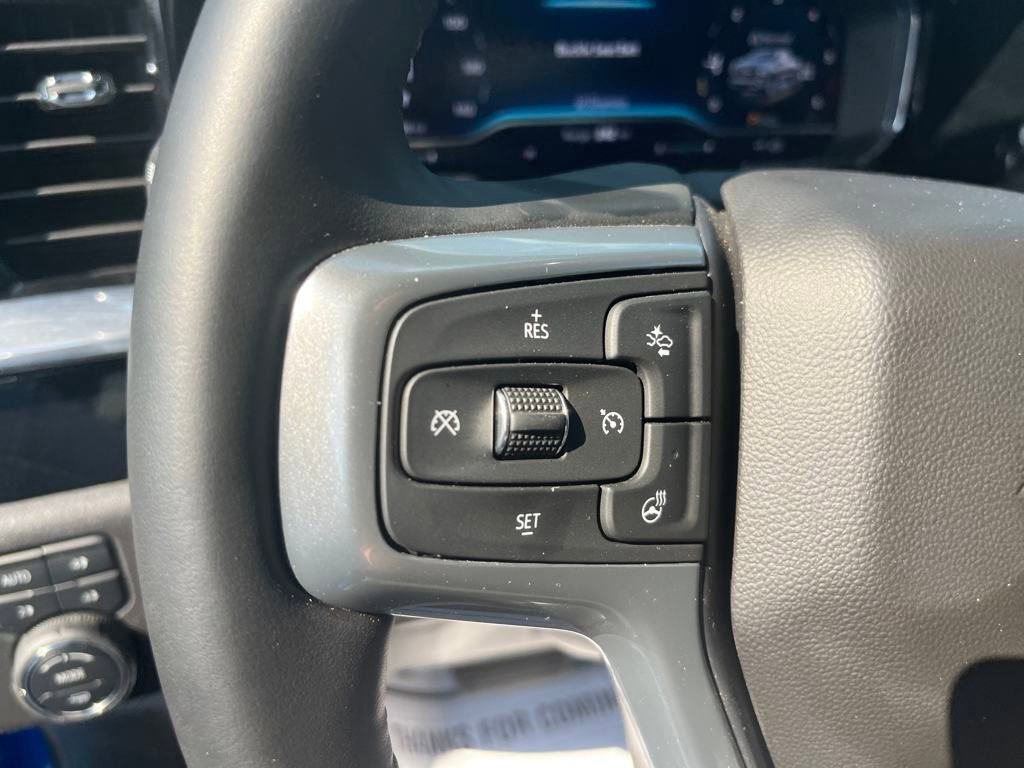 2025 Chevrolet Silverado 1500 LT1 photo 11