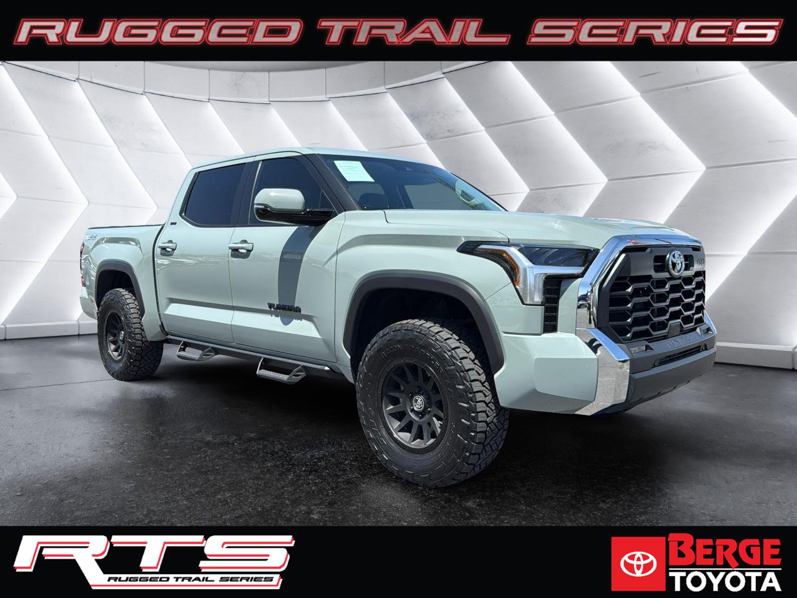 2024 Toyota Tundra SR5 CrewMax photo 2