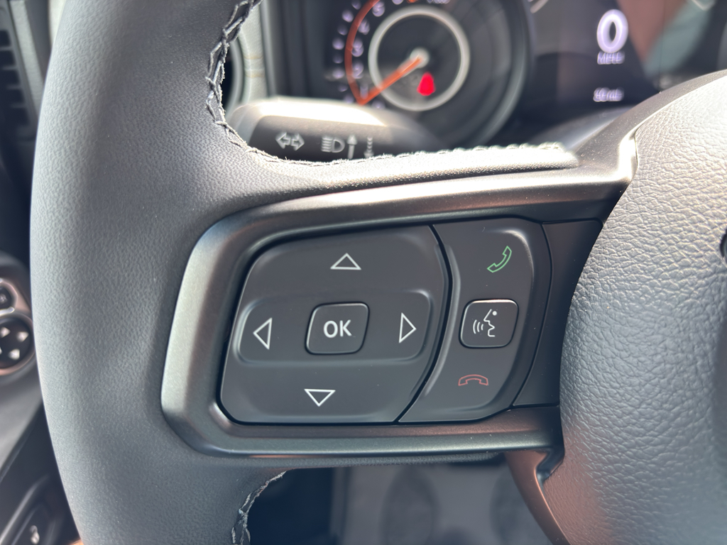 2025 Jeep Gladiator Sport photo 31