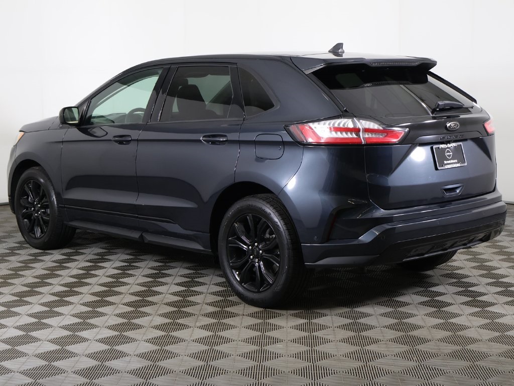 2022 Ford Edge SE photo 6