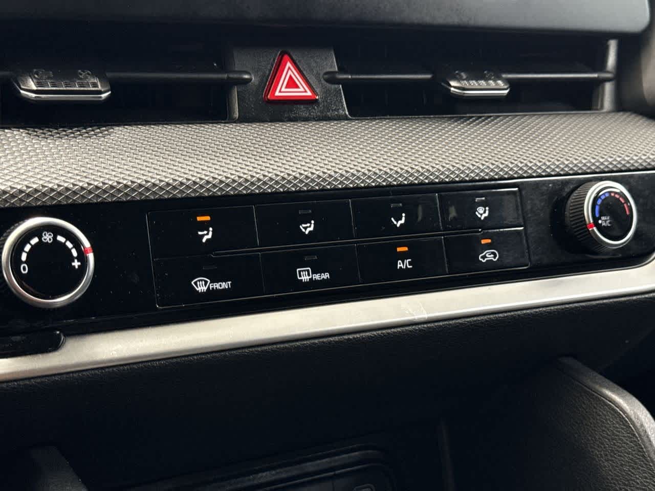 2024 Kia Sportage LX photo 20