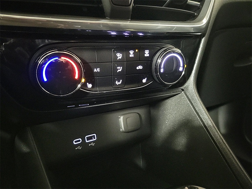 2024 BUICK ENCORE GX - Image 19