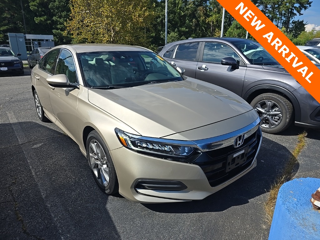 2018 Honda Accord LX photo 6