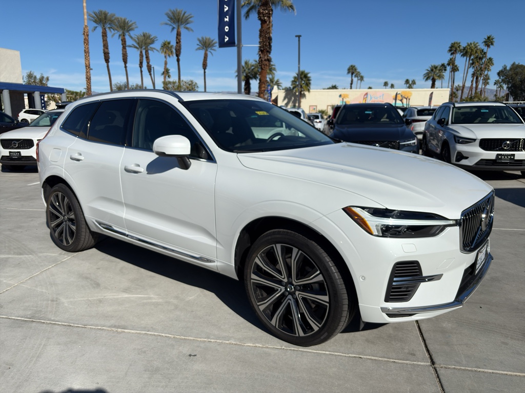 2023 Volvo XC60 Ultimate's photo