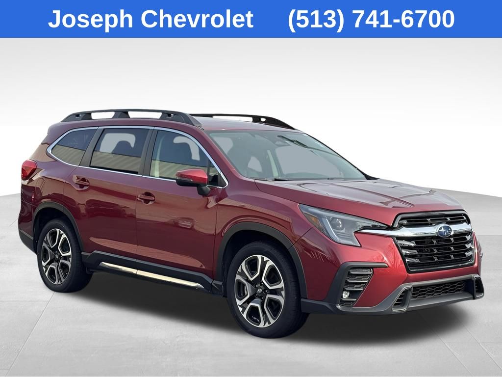 2023 Subaru Ascent Limited photo 3