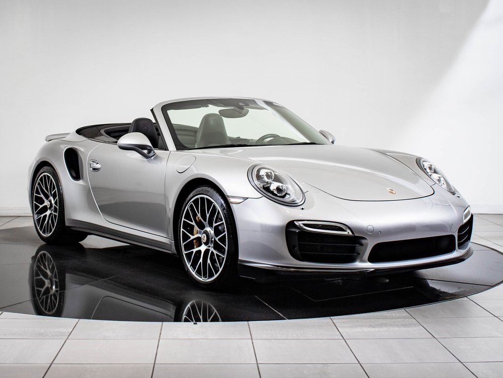 2016 Porsche 911 Turbo S photo 10