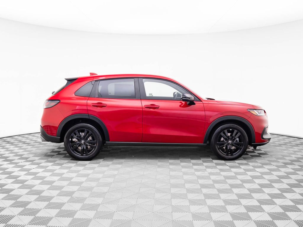 2026 Honda HR-V Sport photo 3