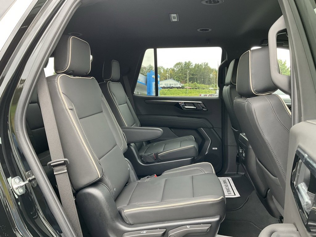 2025 Chevrolet Tahoe Premier photo 23