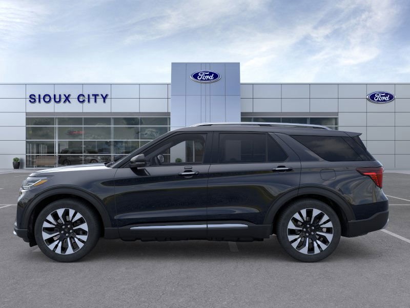2026 Ford Explorer Platinum photo 2
