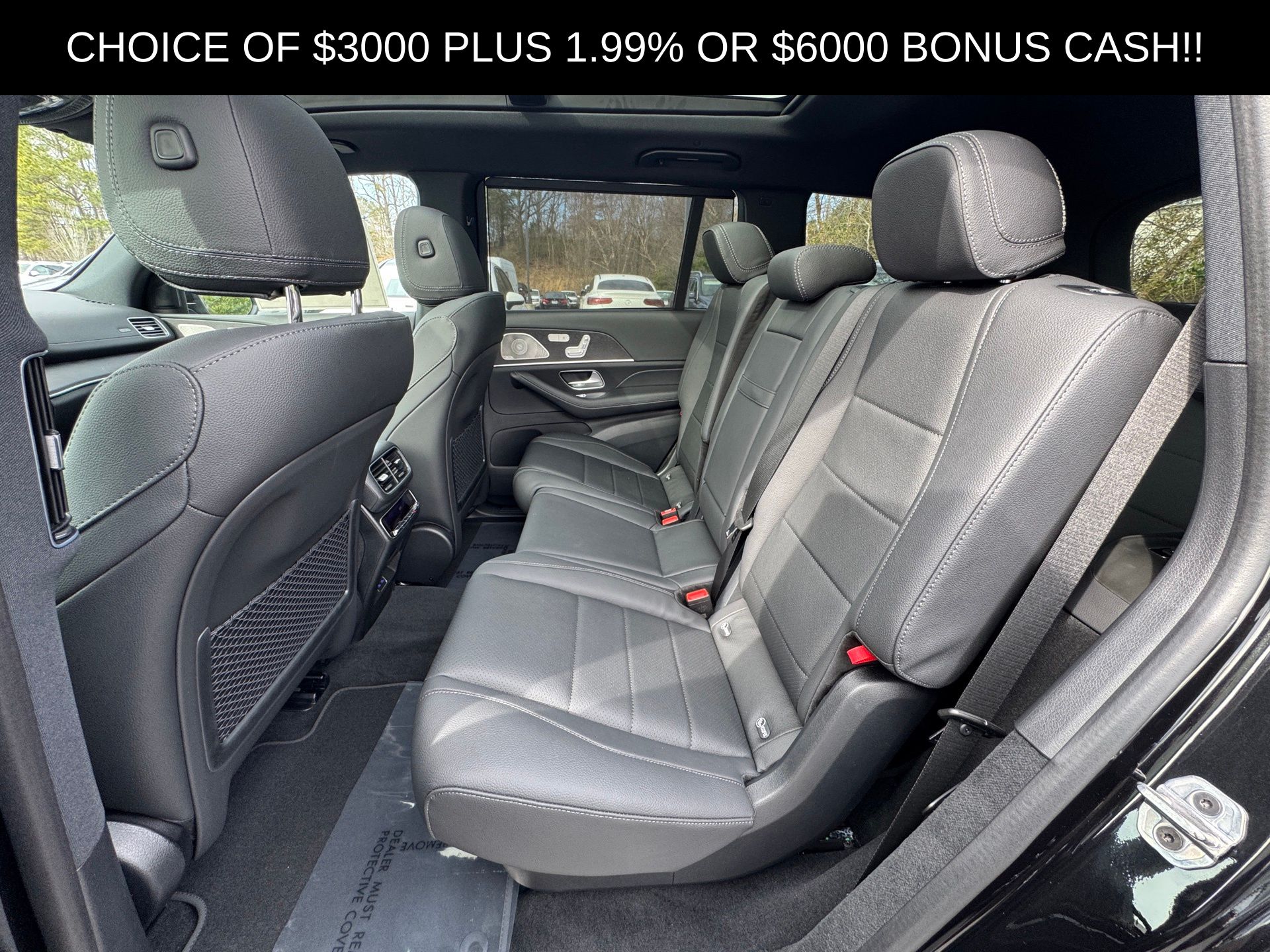 2025 Mercedes Benz GLS 450 4MATIC photo 18