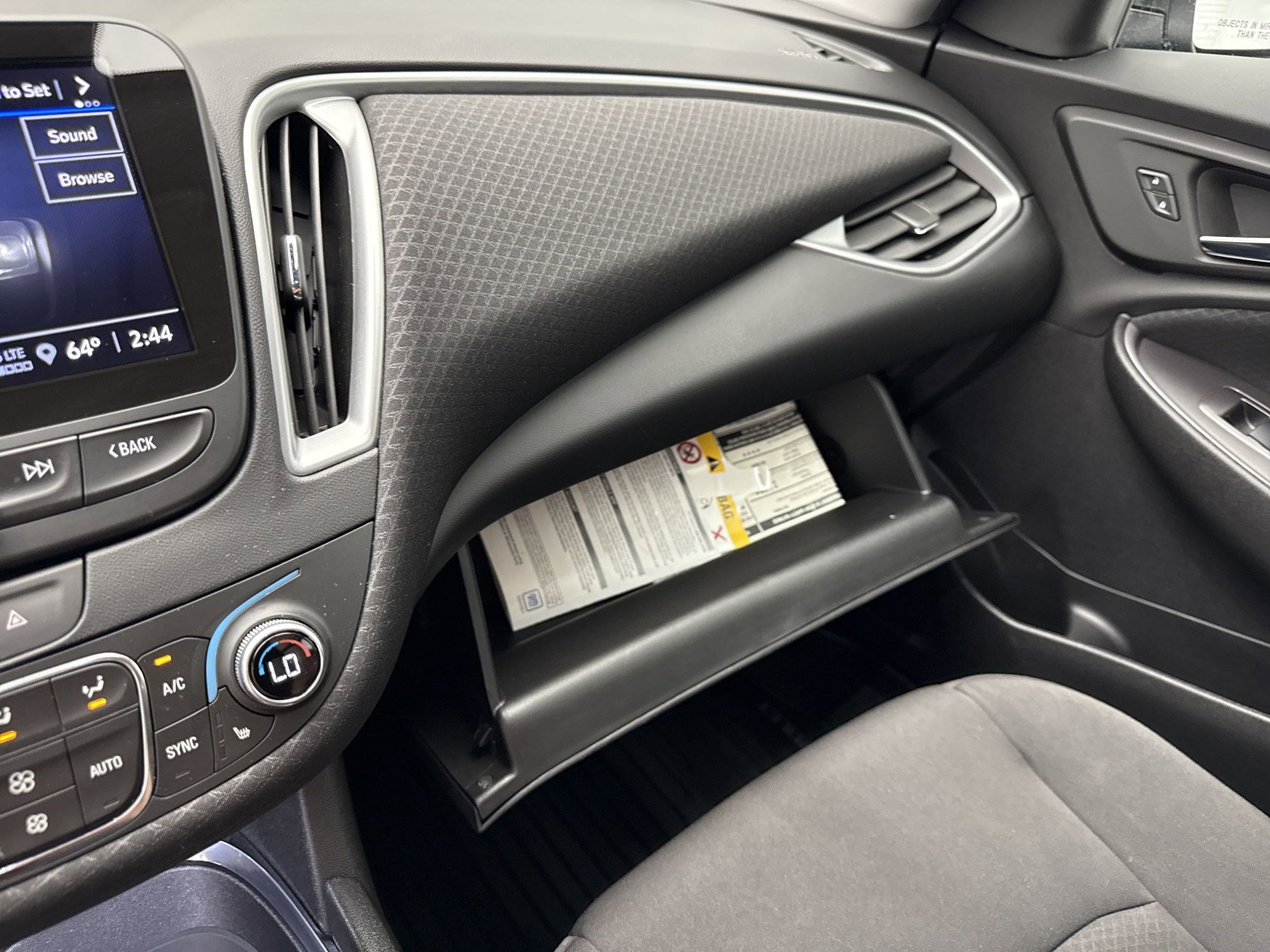 2023 Chevrolet Malibu 1LT photo 40