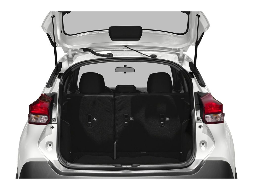 2020 Nissan Kicks S photo 11