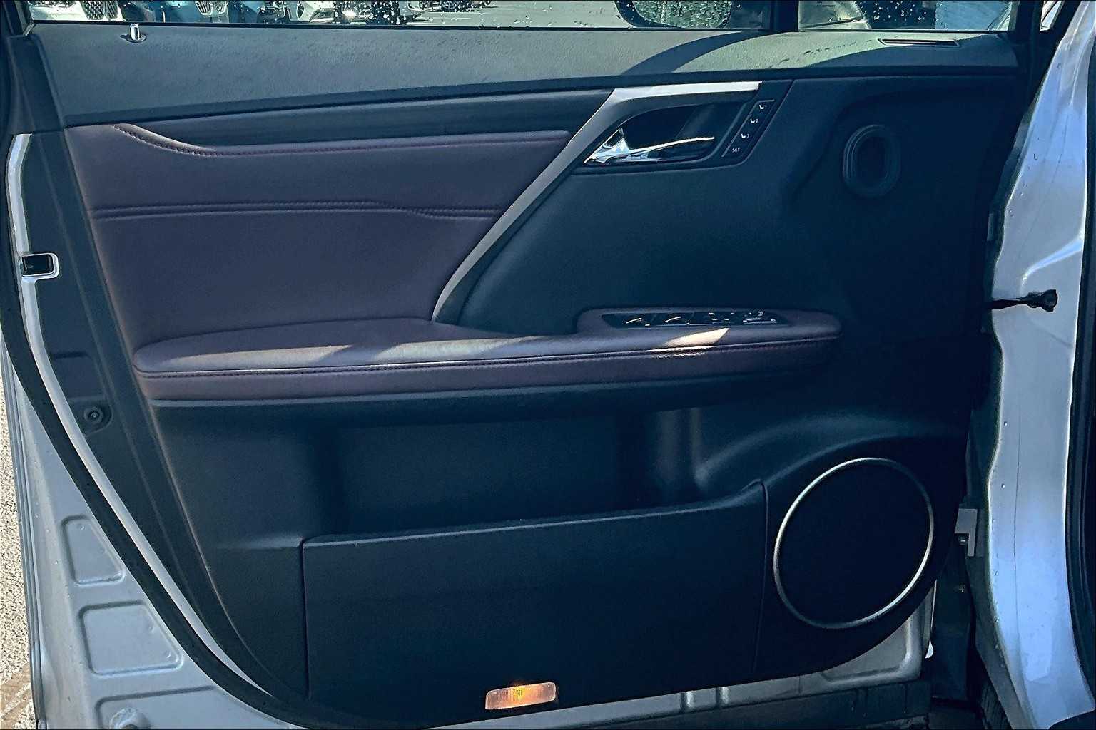 2017 Lexus RX photo 22