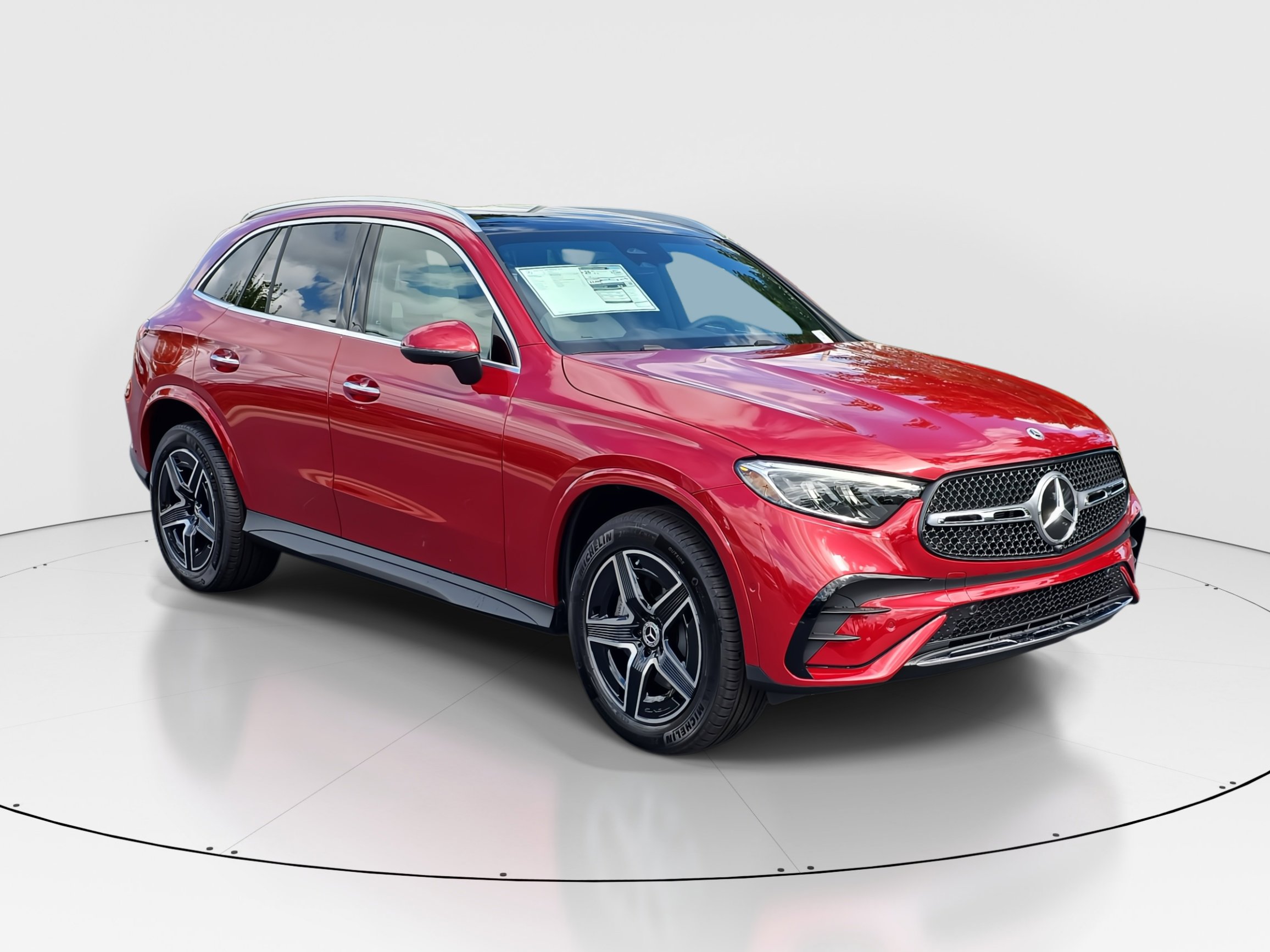 2026 Mercedes Benz GLC 300 4MATIC photo 2