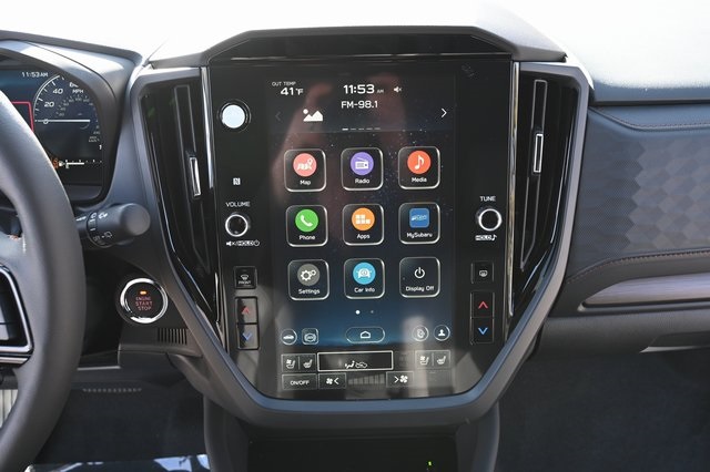 2025 Subaru Forester Touring photo 4