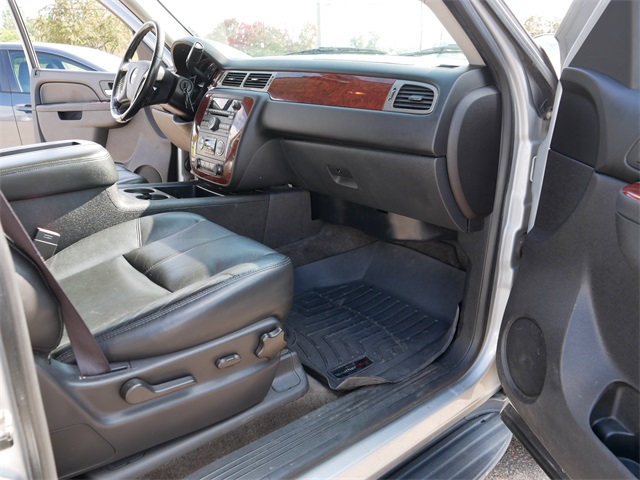 2013 Chevrolet Tahoe LT photo 21