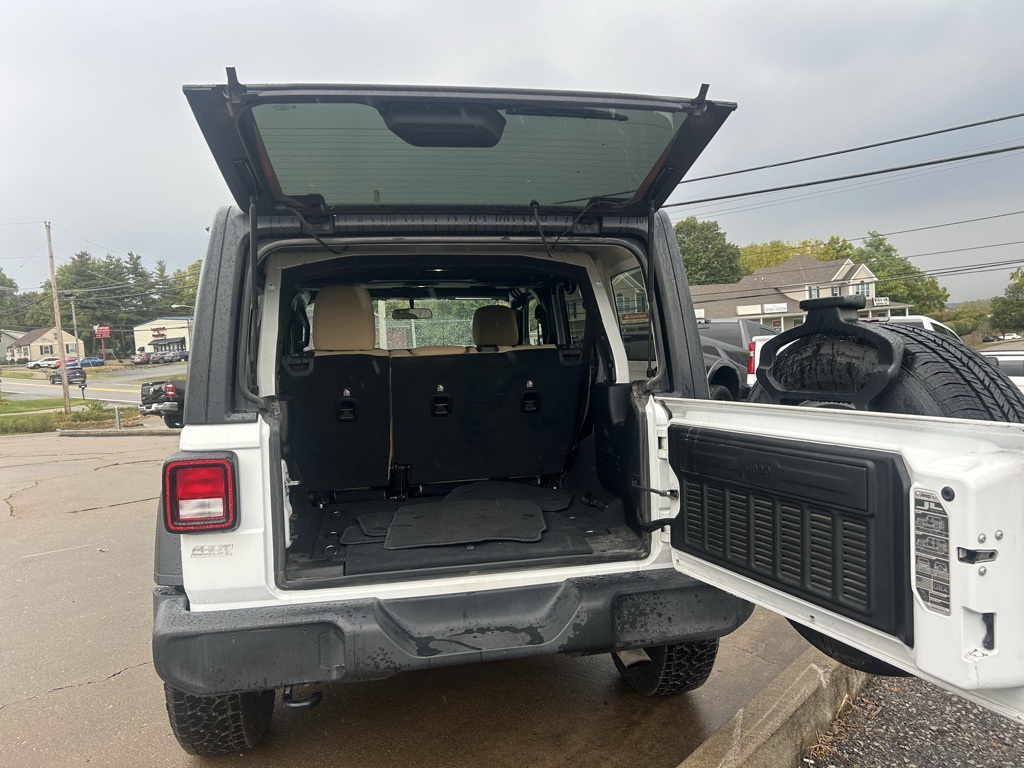 2018 Jeep Wrangler Unlimited Sport S photo 6