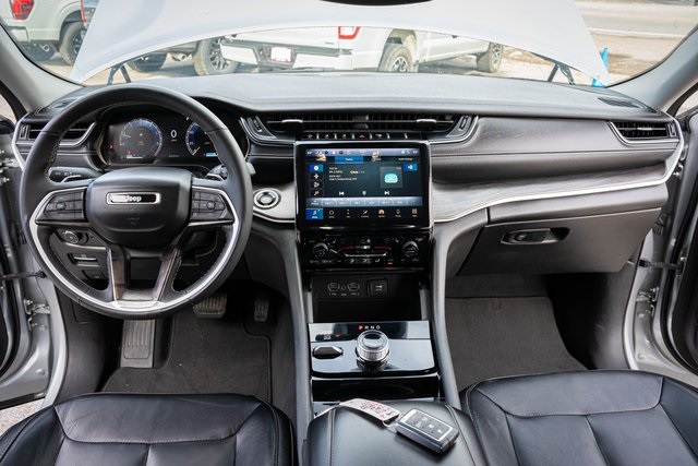 2023 Jeep Grand Cherokee Limited photo 31