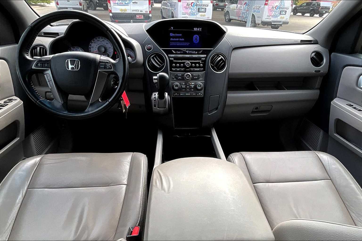 2014 Honda Pilot EX-L photo 13