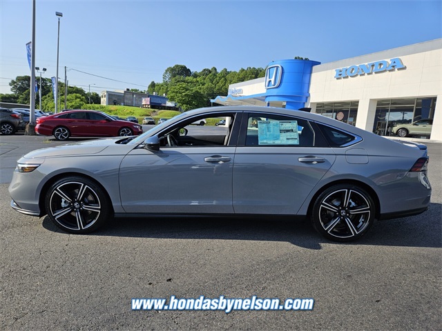 2025 Honda Accord Hybrid Sport photo 2